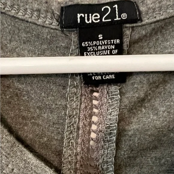 ladies shirt - Picture 5 of 7